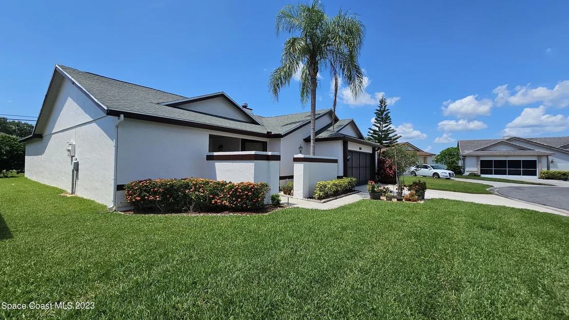 Photo of 329 Pine Ridge Lane