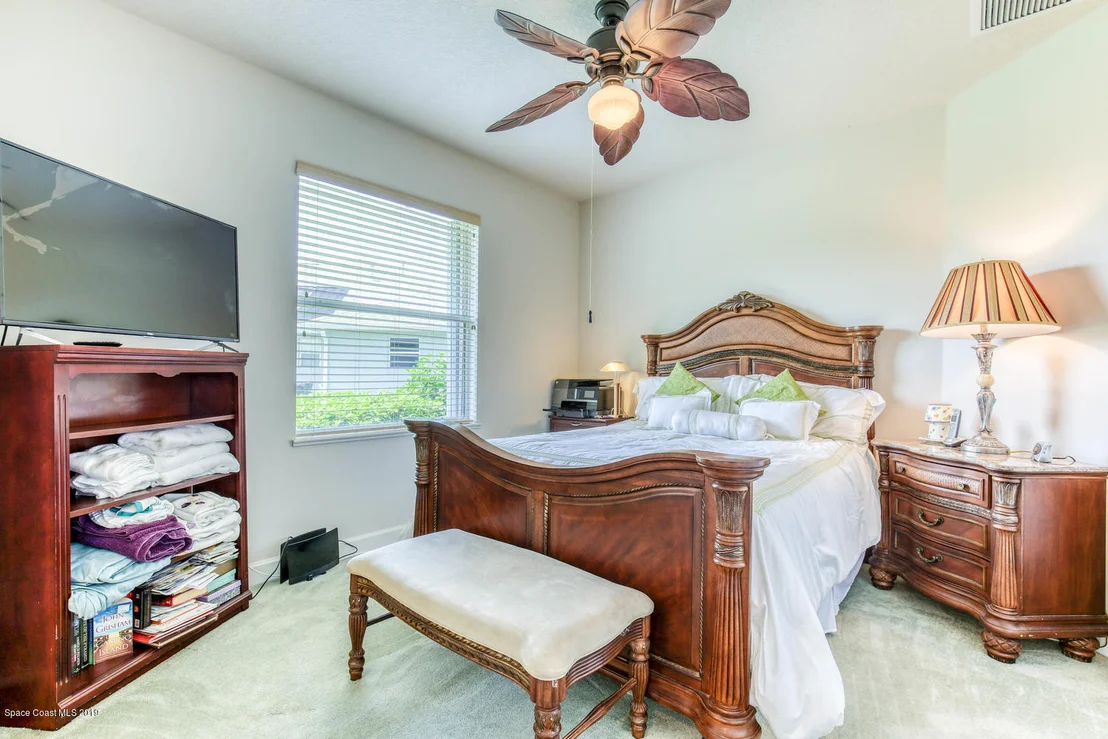 Photo of 979 Warbler Court