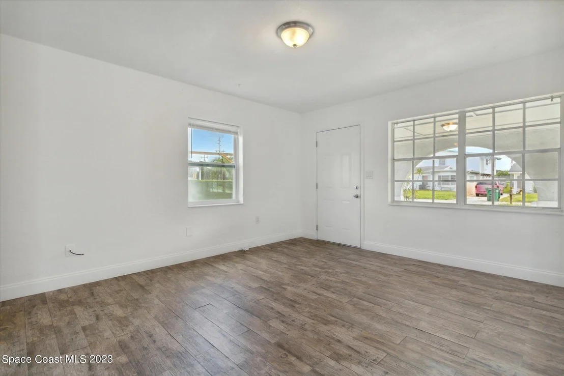 Photo of 3104 Swift Street