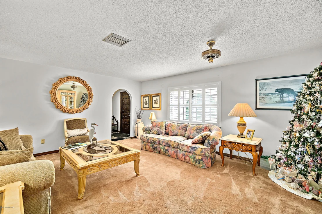 Photo of 1255 Friday Road