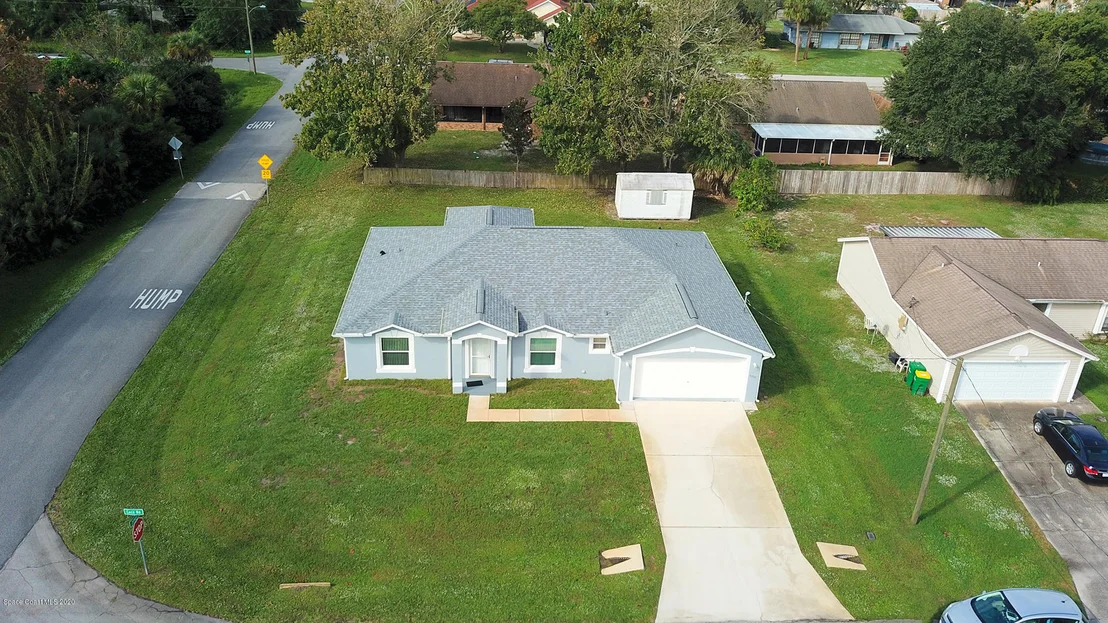 Photo of 6800 Cecil Road