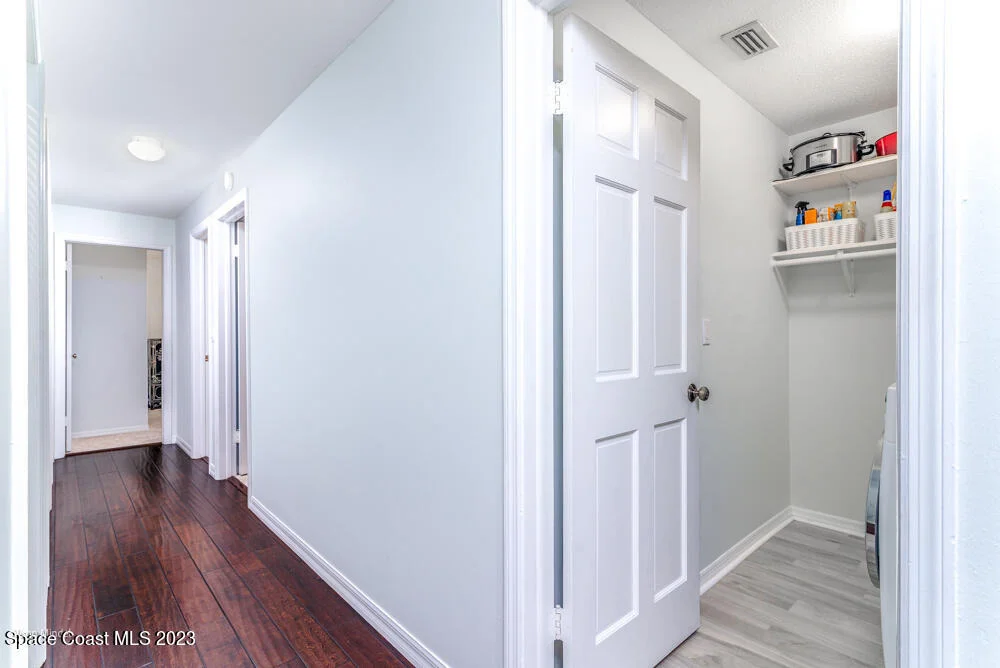 Photo of 329 Franklyn Avenue