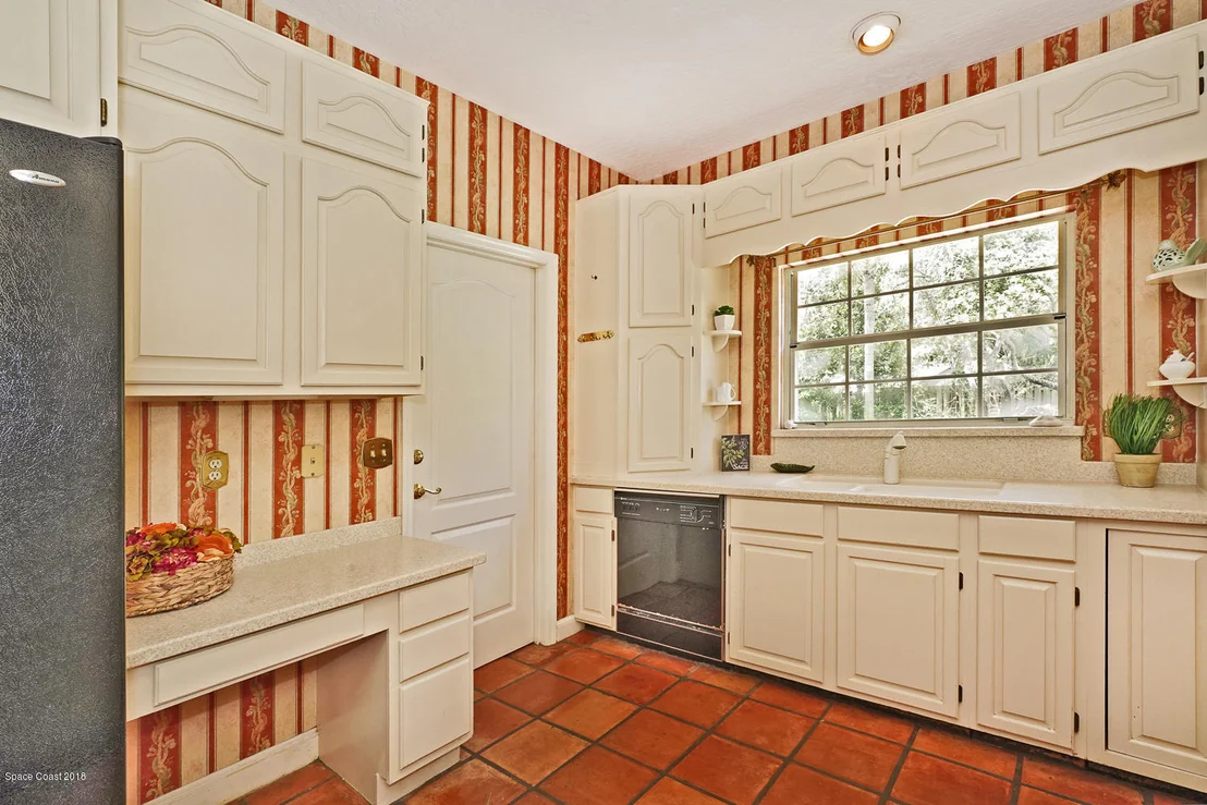 Photo of 628 Peregrine Drive