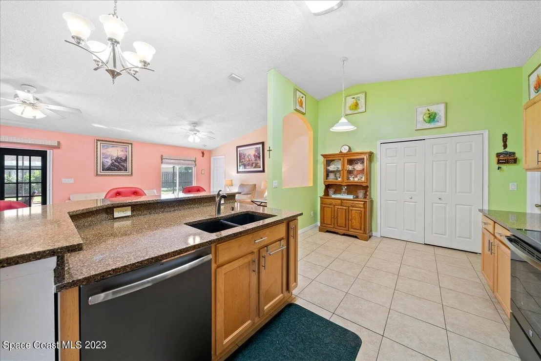 Photo of 765 Triple Crown Lane