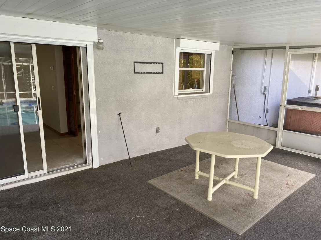 Photo of 6446 Cable Avenue