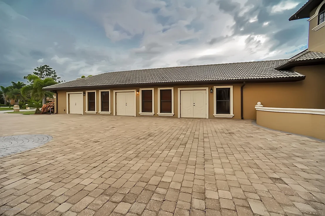 Photo of 3012 Bellwind Circle