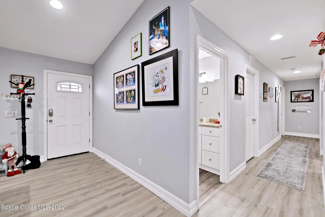 Photo of 2263 Saint Dunston Lane