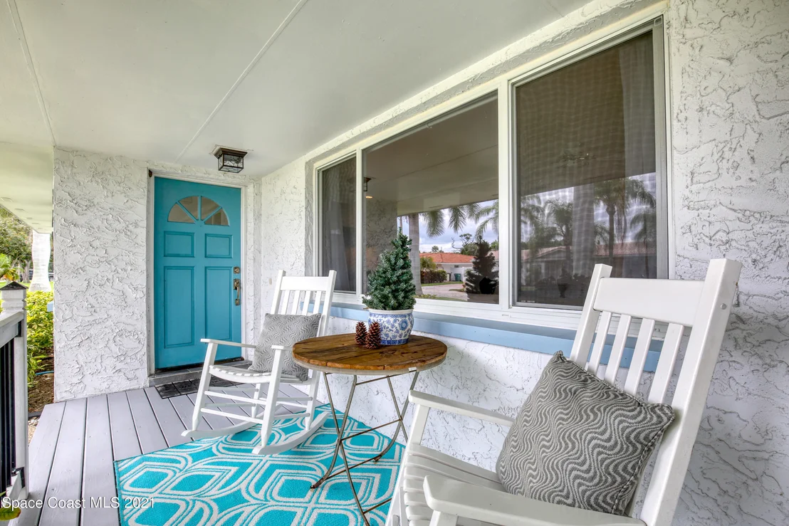 Photo of 307 Brightwaters Drive