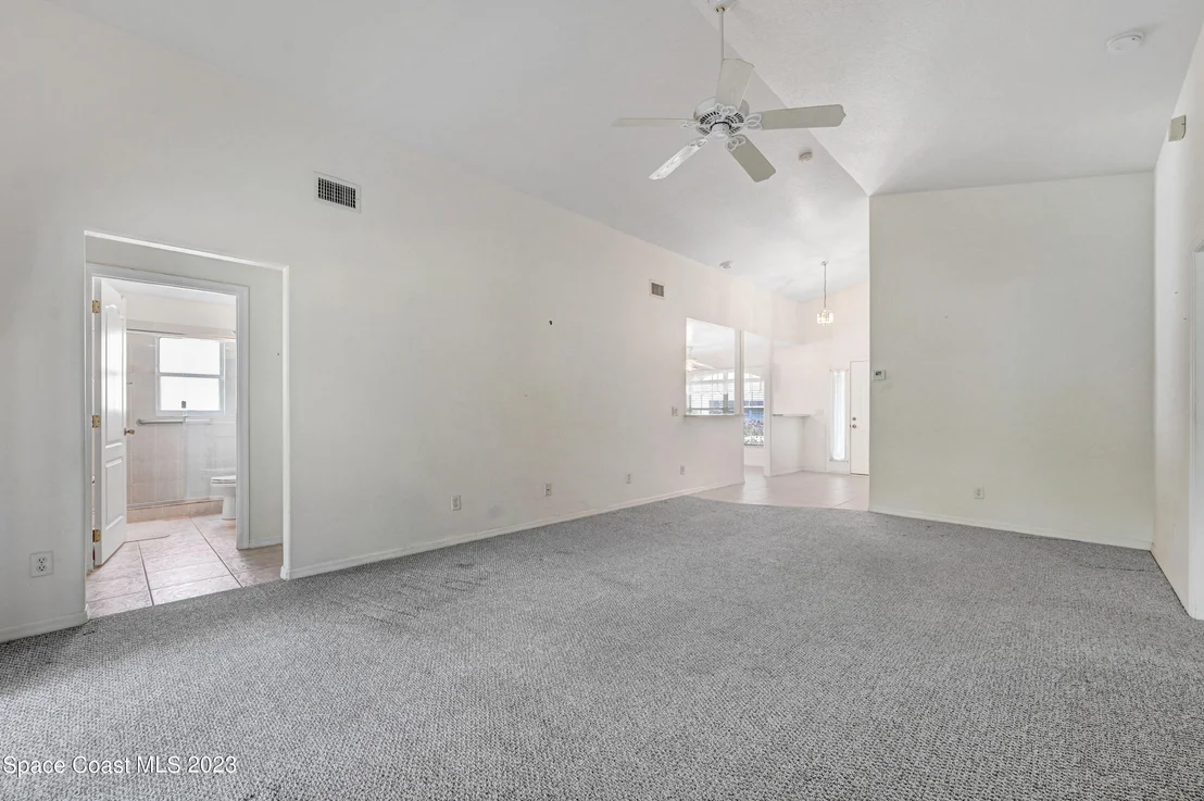Photo of 974 Pine Creek Circle NE