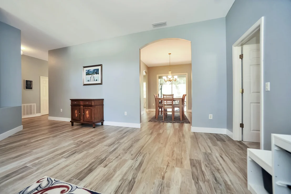 Photo of 731 Falls Creek Drive