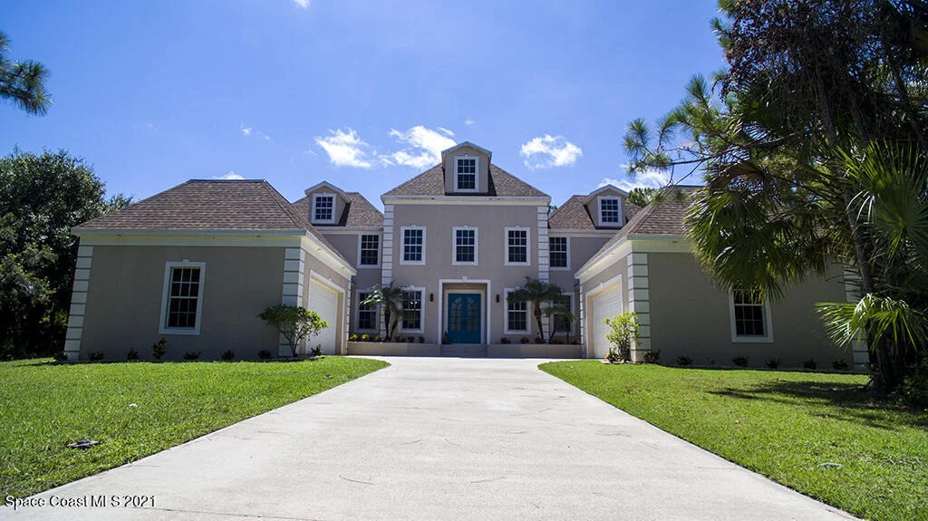 Photo of 5545 Willoughby Drive