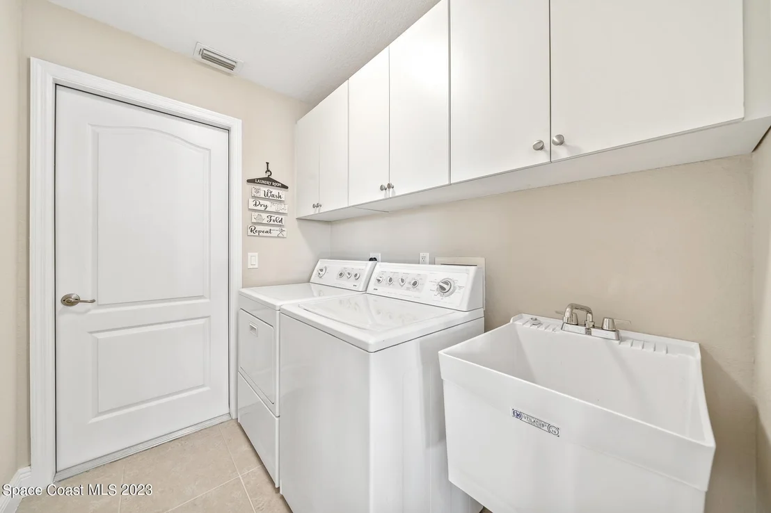 Photo of 2152 Woodfield Circle