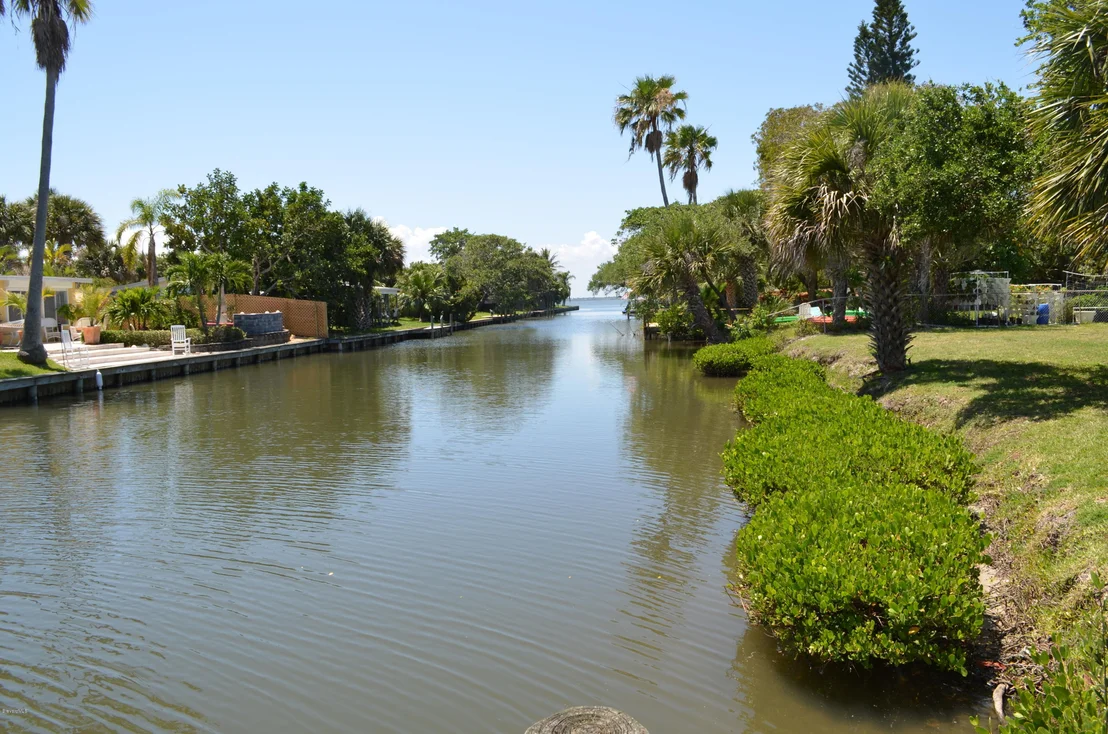 Photo of 1539 Bayshore Drive