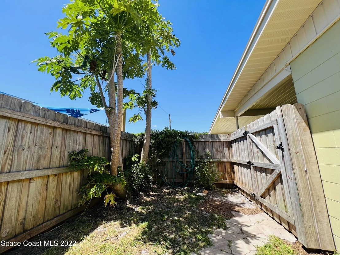 Photo of 1207 Duke Way