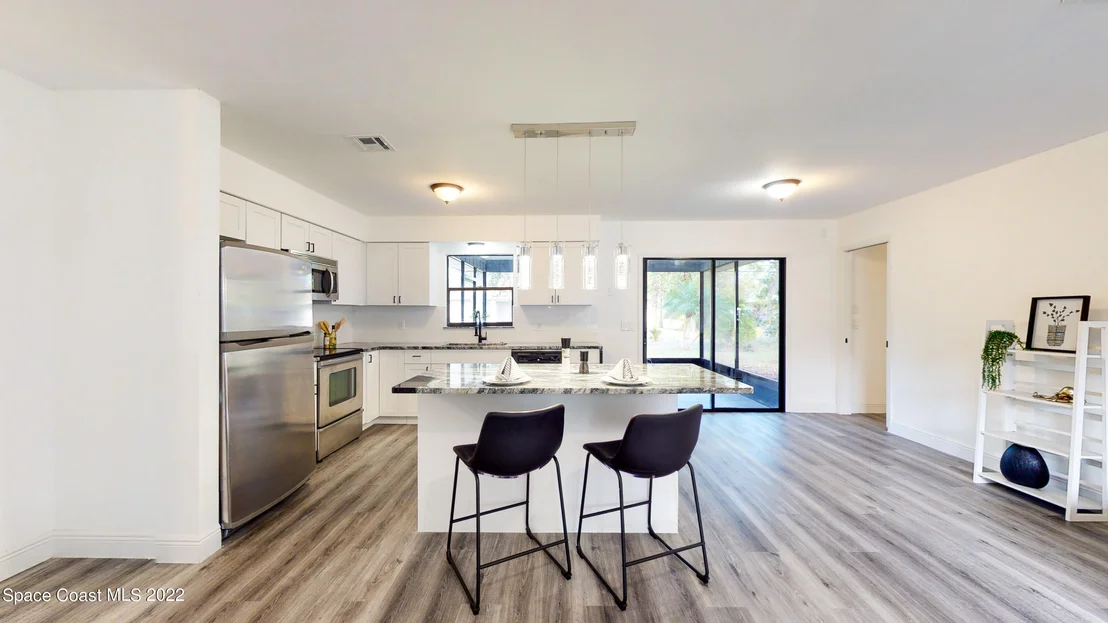 Photo of 1526 Dewitt Lane