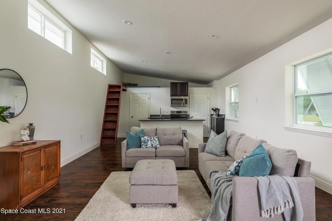 Photo of 630 Ballard Drive