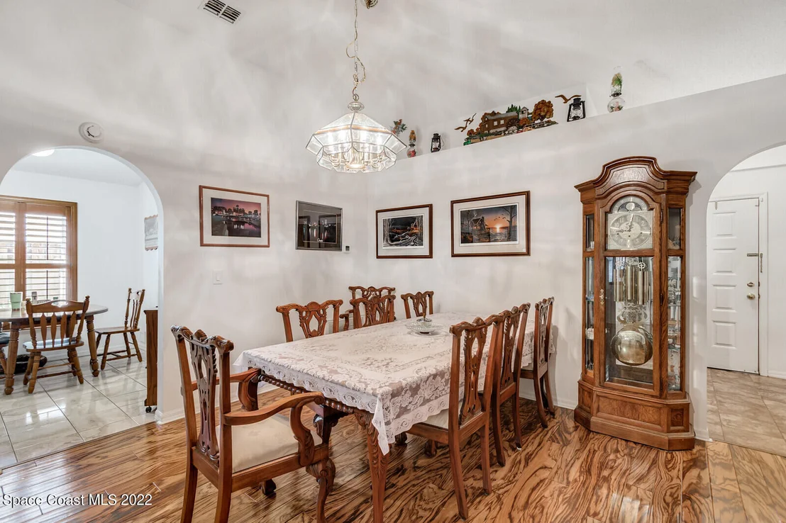 Photo of 1672 Vista Lake Circle