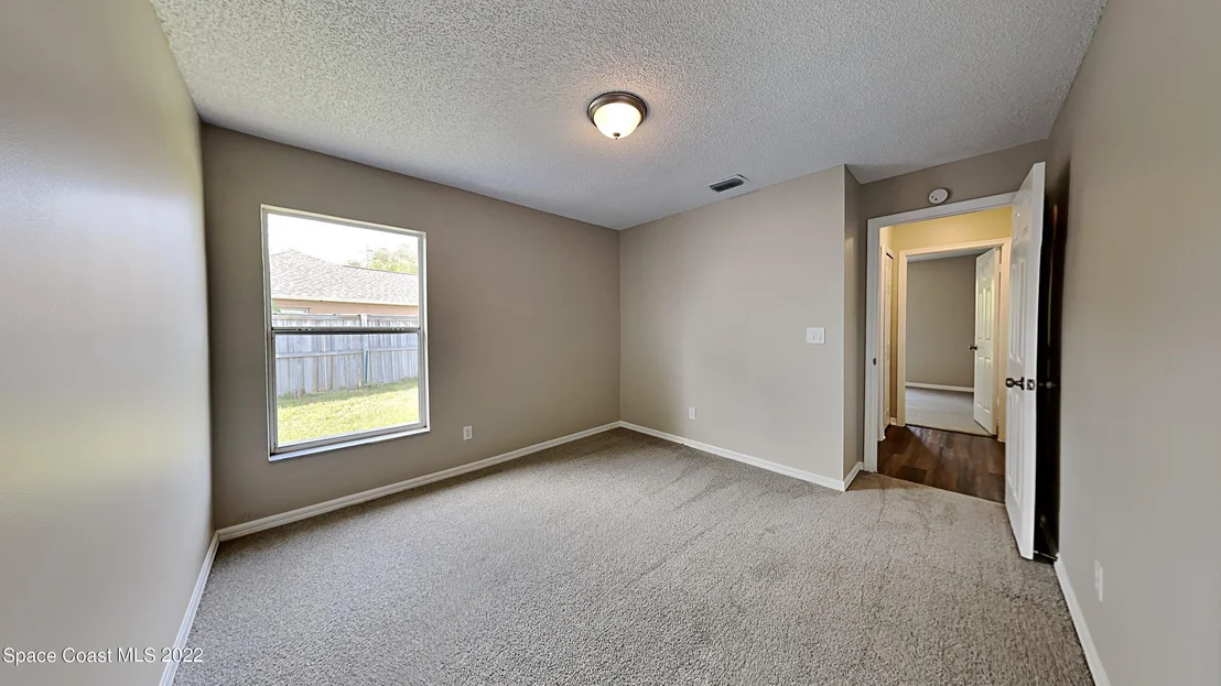 Photo of 4906 Buttonwood Drive