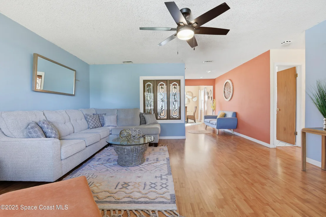 Photo of 3929 Burkholm Road
