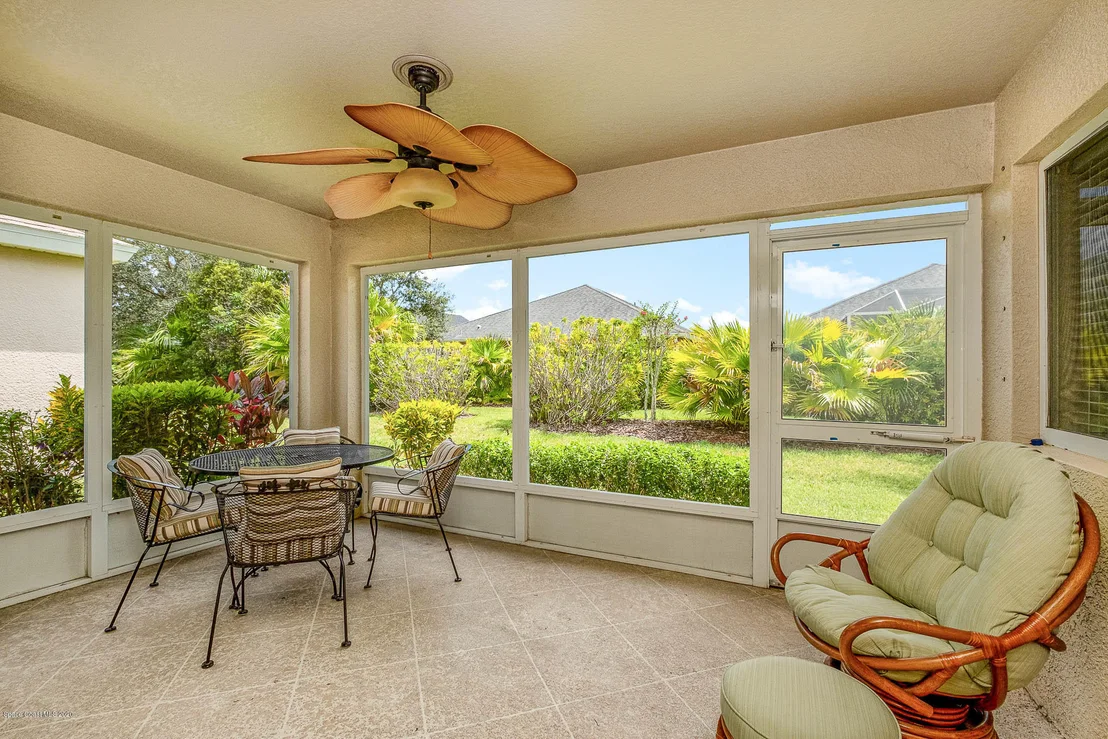 Photo of 7237 Broderick Drive