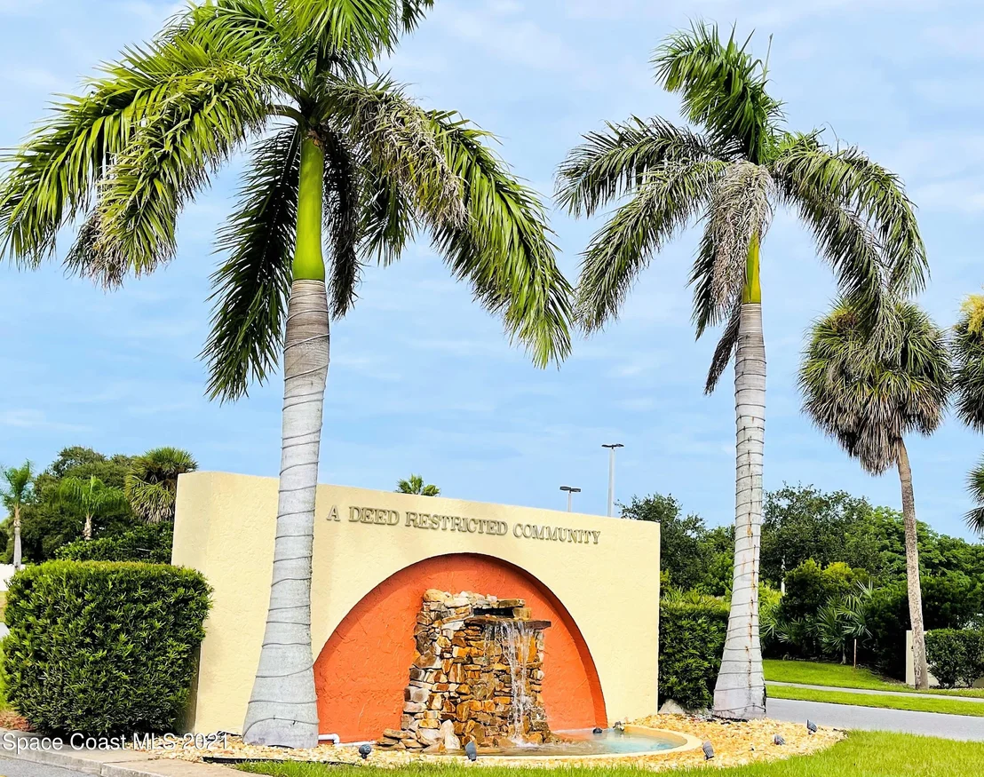 Photo of 735 Barefoot Boulevard