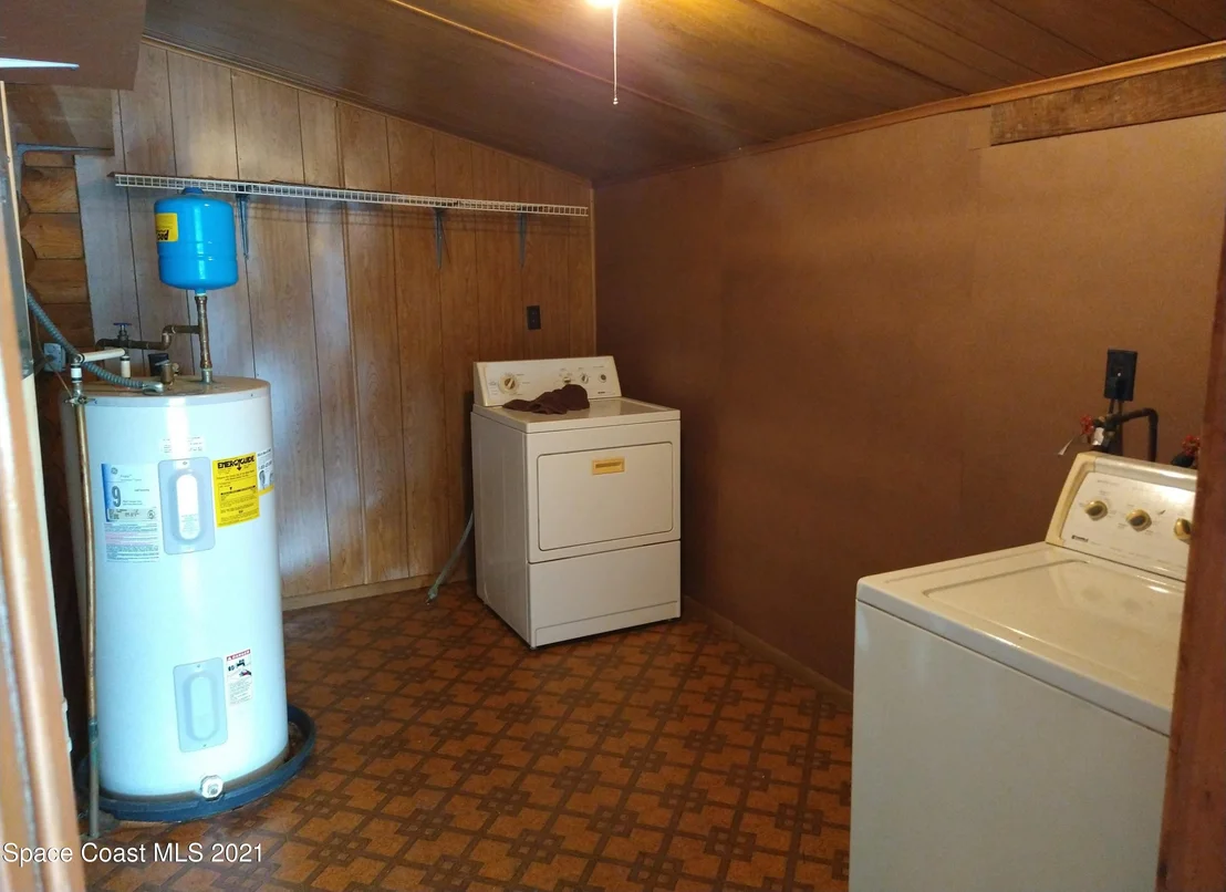 Photo of 5495 Flint Road