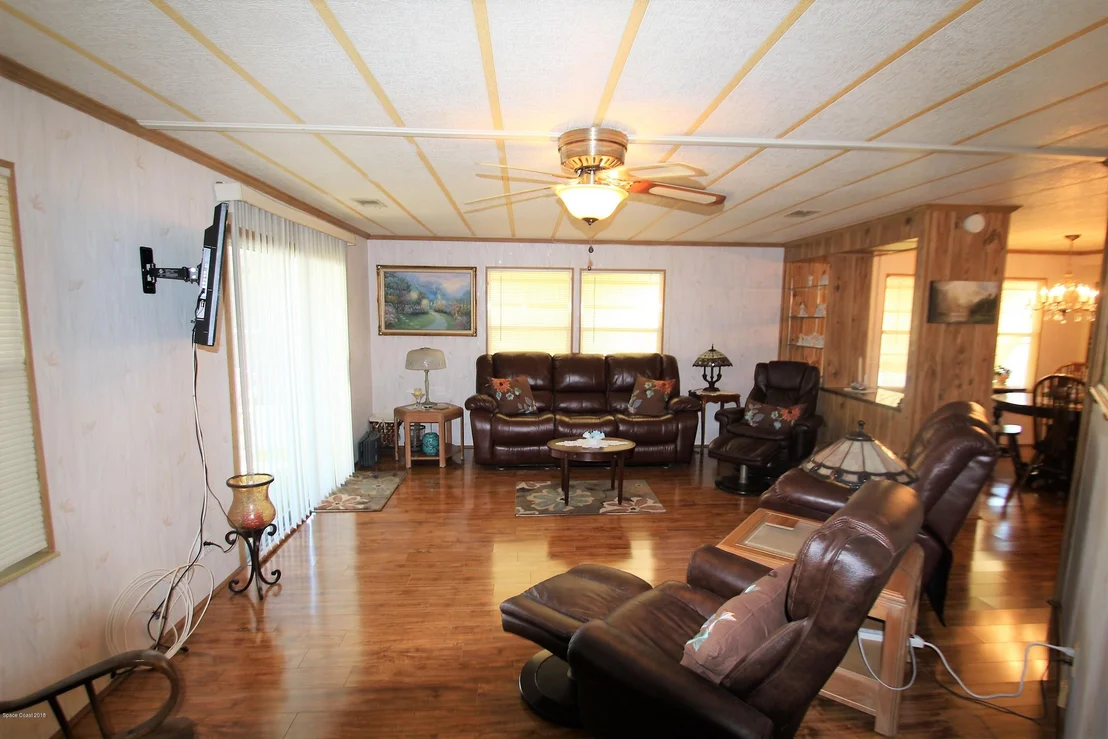 Photo of 516 Jennifer Circle