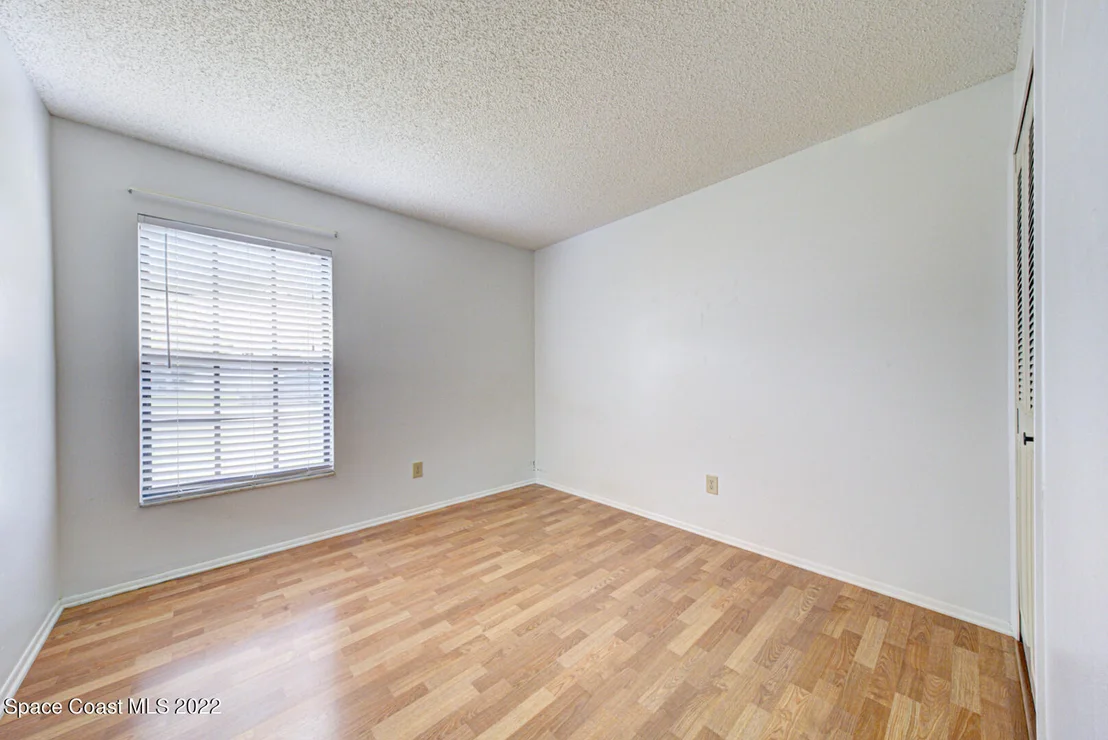 Photo of 2472 Nobility Avenue