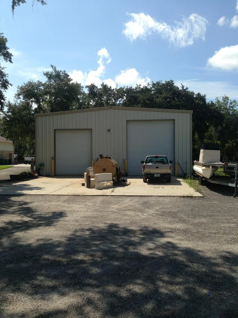 Photo of 3900 Fenner Road