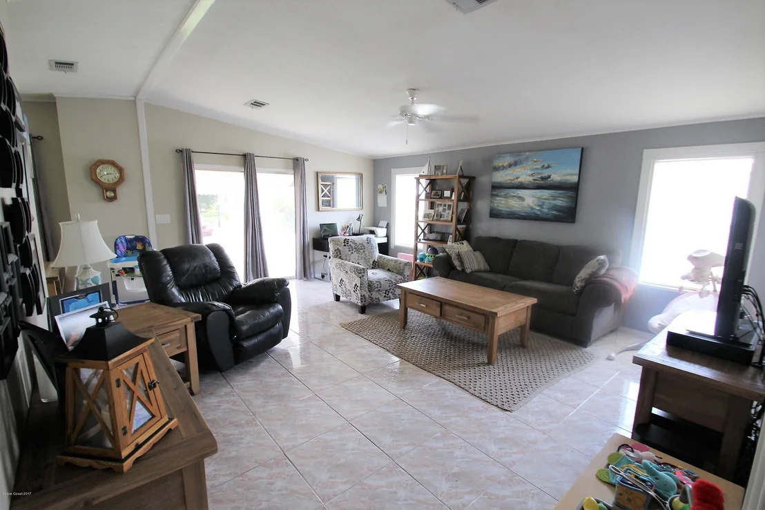 Photo of 564 Jean Circle