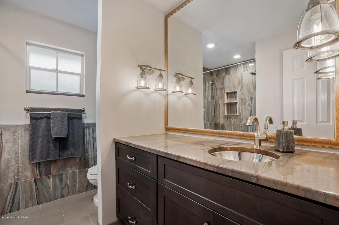 Photo of 445 Sandy Key
