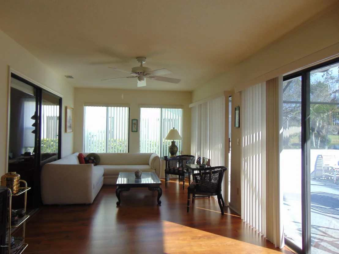 Photo of 1633 Independence Avenue