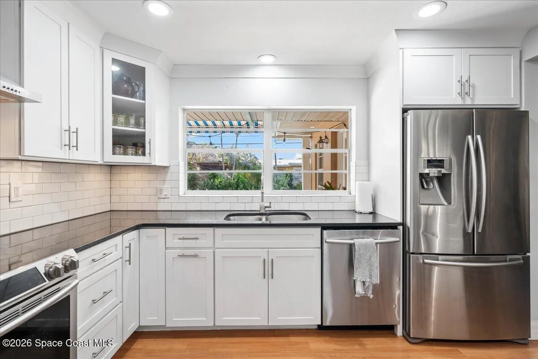 Photo of 333 Cocoa Avenue