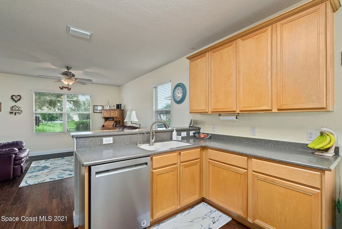 Photo of 561 Cressa Circle