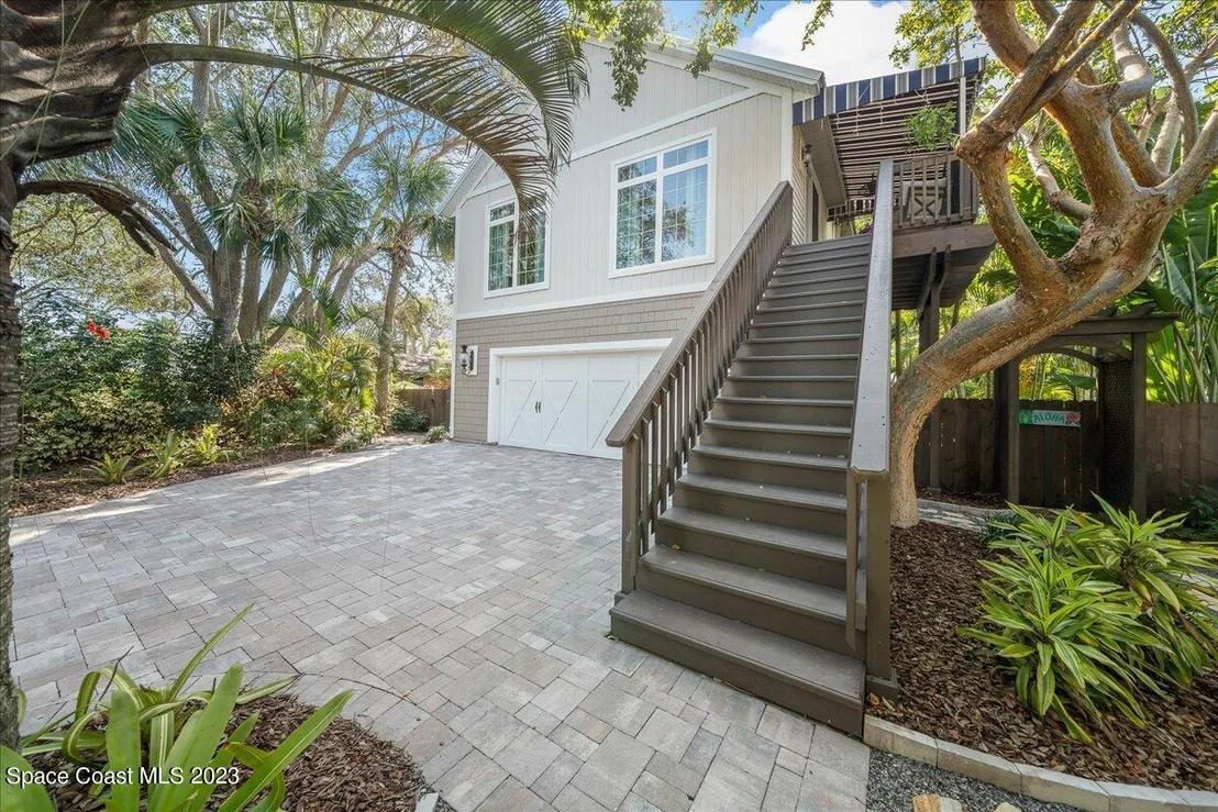 Photo of 523 Avenue A