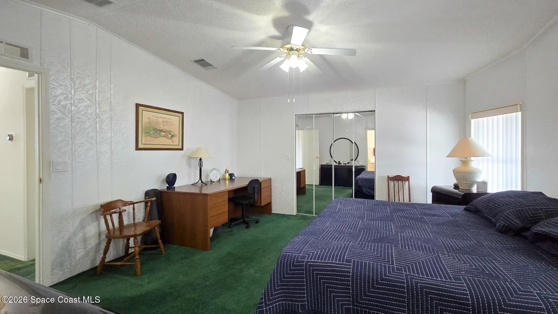 Photo of 306 Buttonwood Court