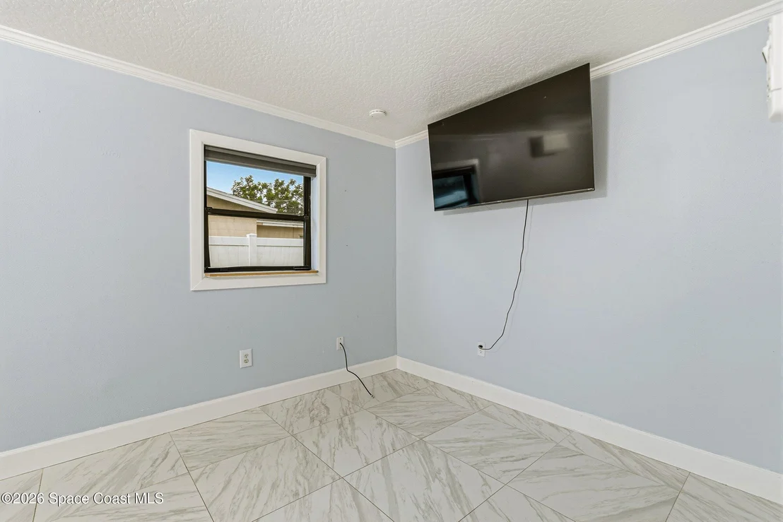 Photo of 632 Teak Drive