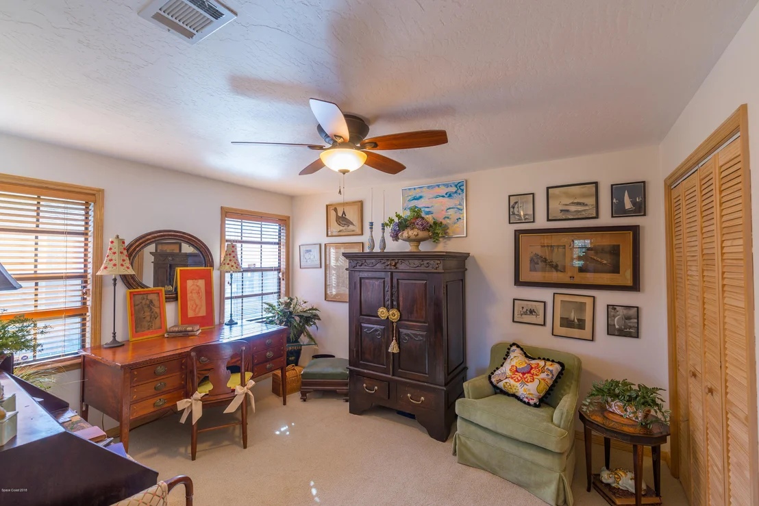 Photo of 577 Crystal Lake Drive