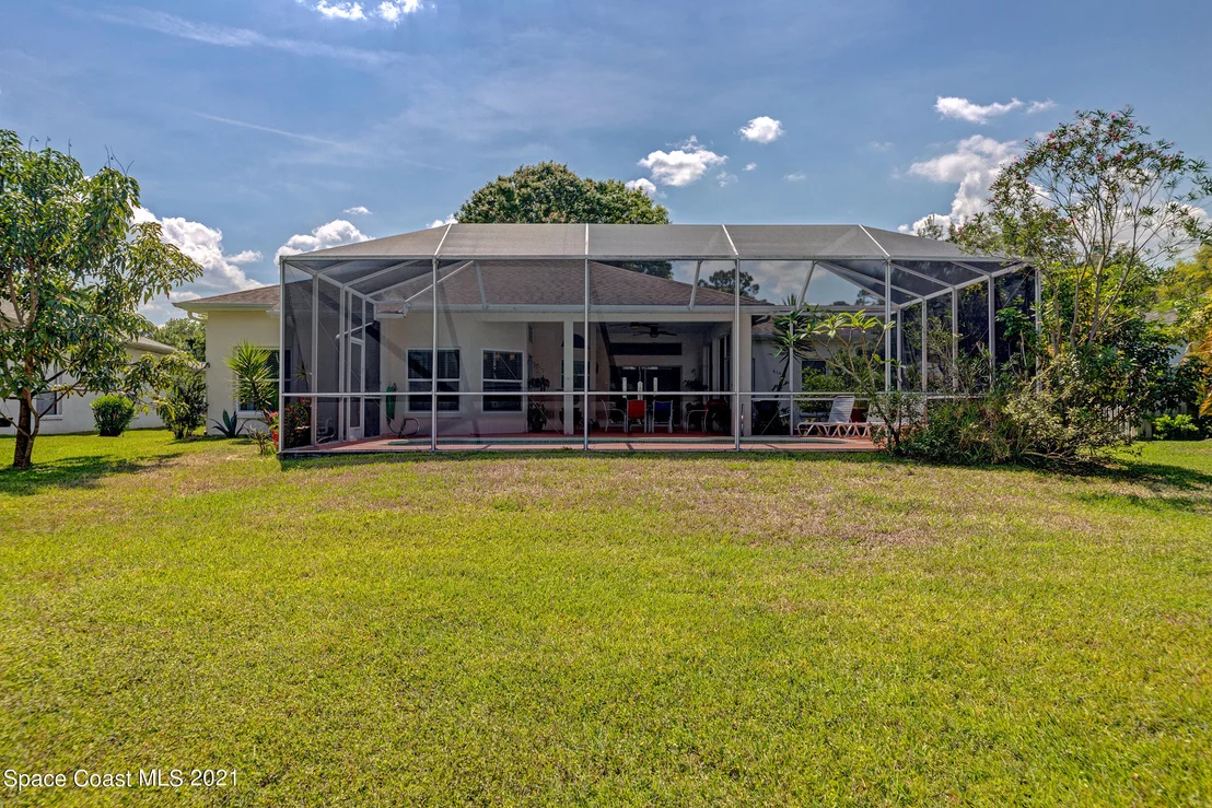 Photo of 876 Shoshone Lane