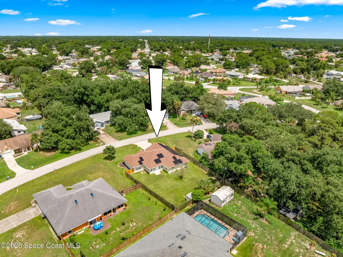 Photo of 606 Seven Gables Circle SE