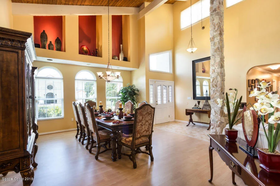 Photo of 887 Kerry Downs Circle