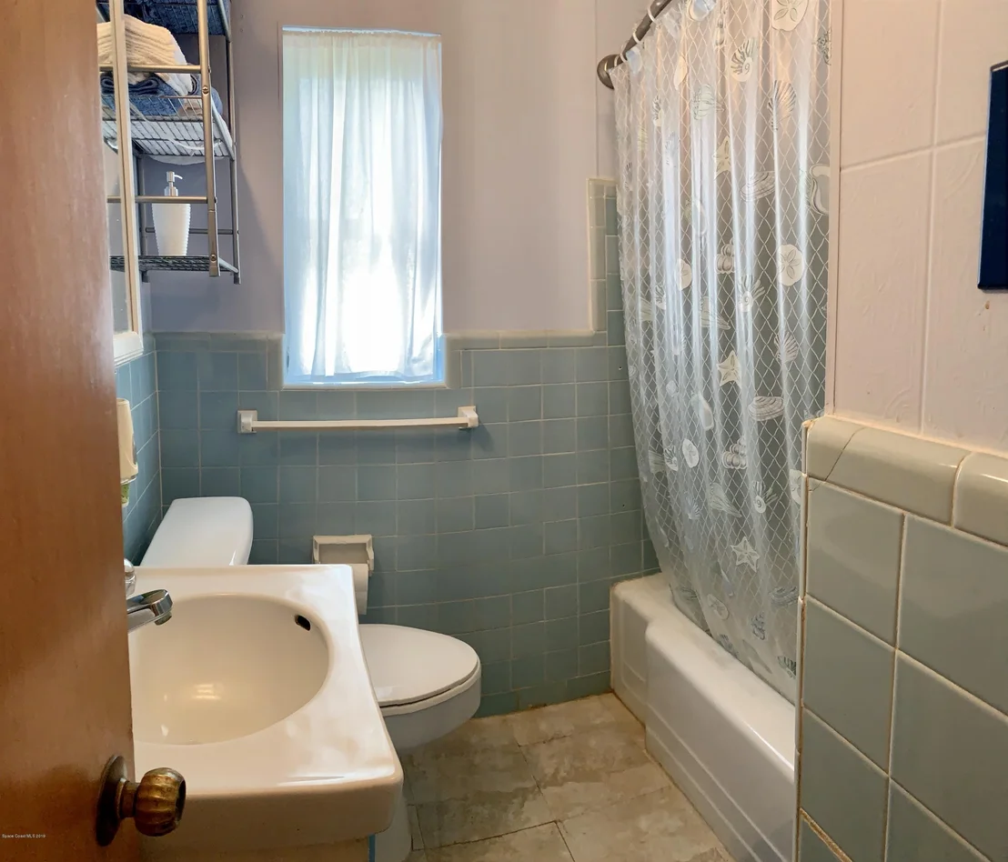 Photo of 413 Bamboo Lane