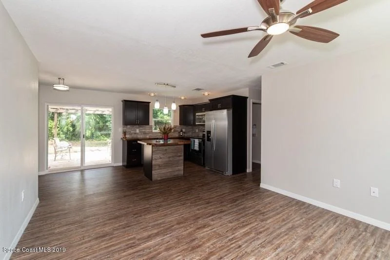 Photo of 2614 Locksley Road