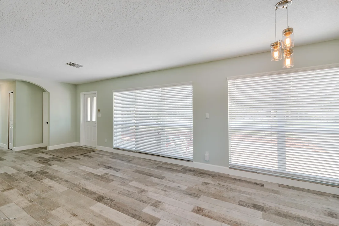 Photo of 100 Pelican Drive