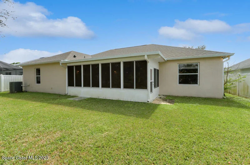 Photo of 1402 Payette Lane