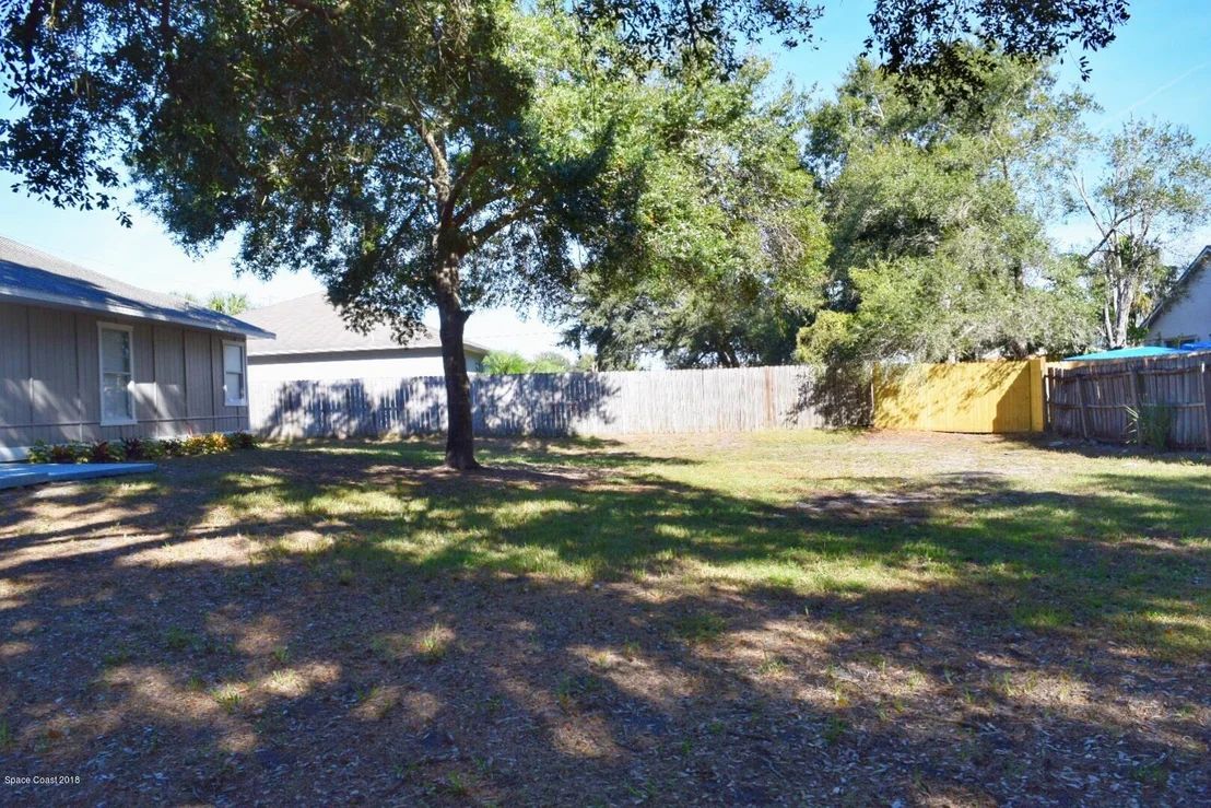 Photo of 6175 Degan Road