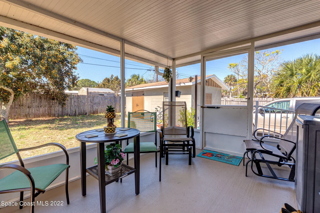 Photo of 6879 Aster Drive