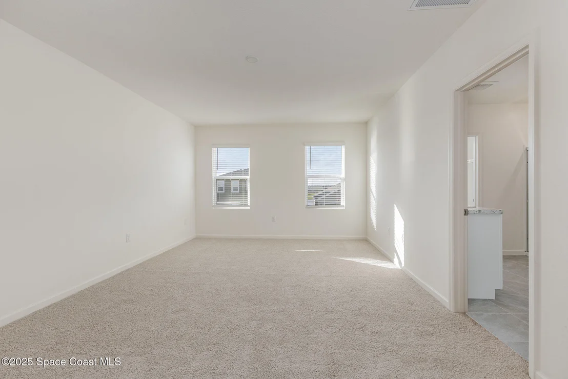 Photo of 1534 Garabaldi Circle SE