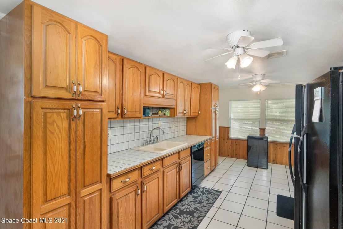Photo of 4215 Aurantia Road