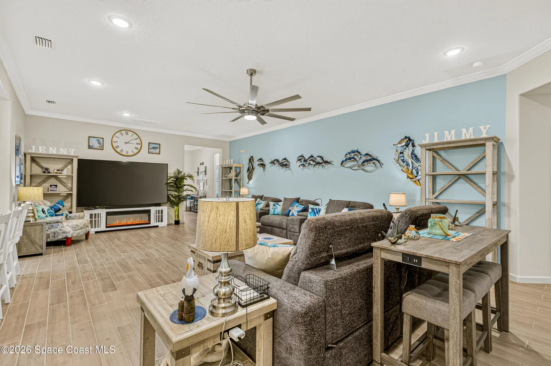 Photo of 6691 Cameo Drive